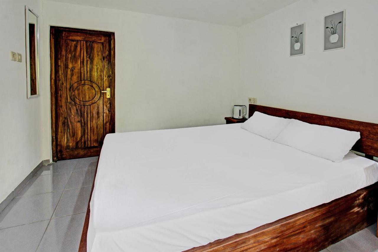 Tastura Homestay Praya Esterno foto