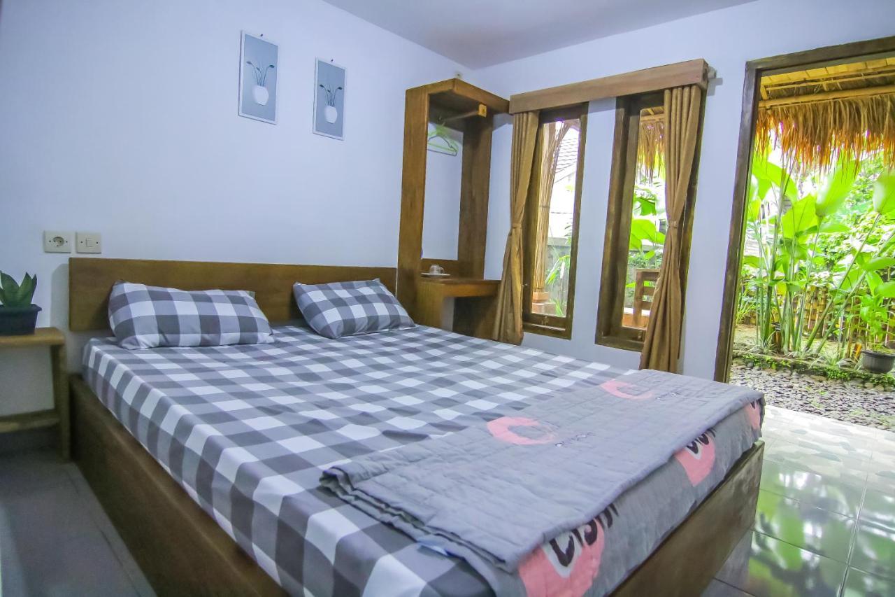 Tastura Homestay Praya Esterno foto