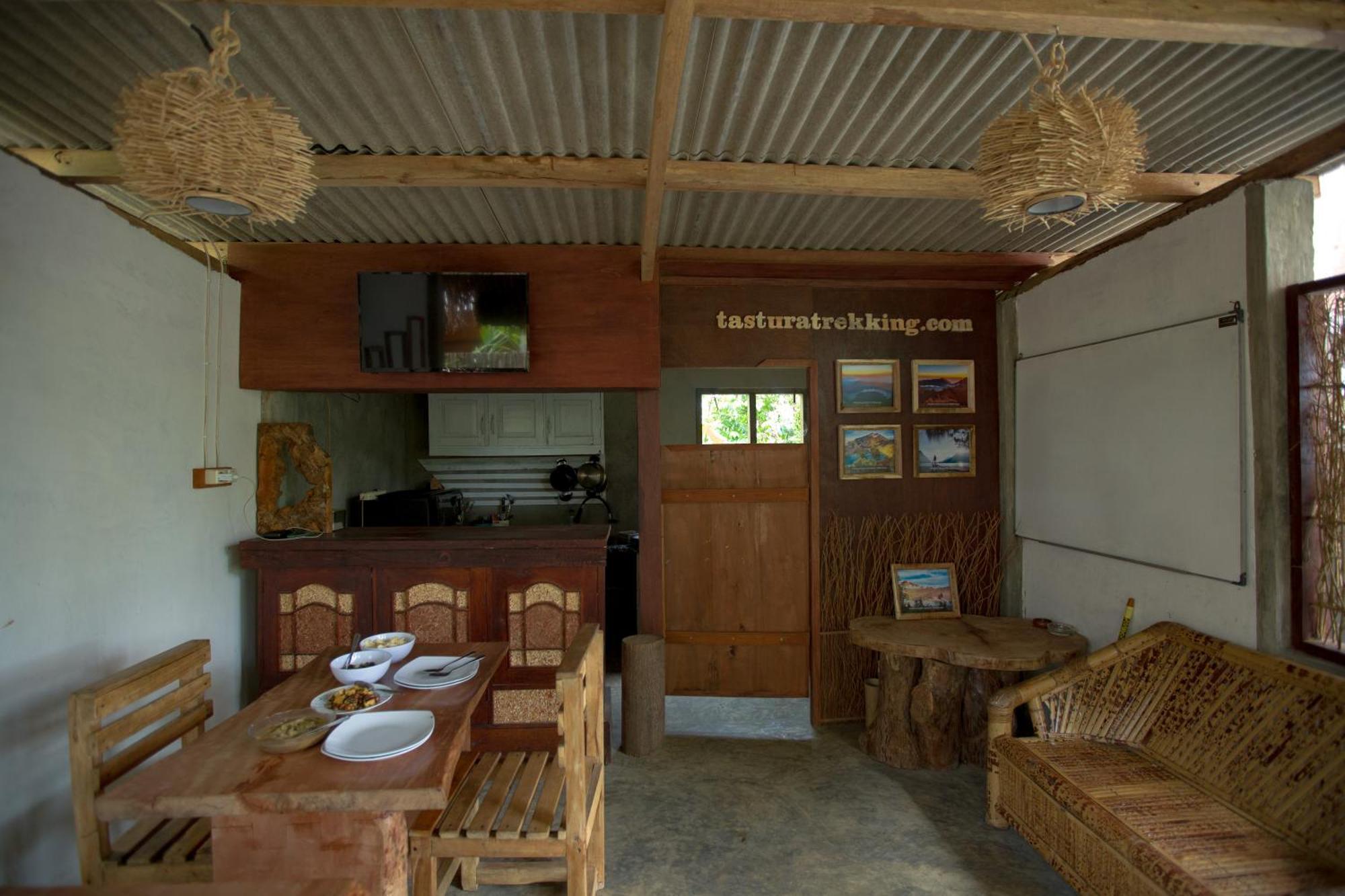 Tastura Homestay Praya Esterno foto