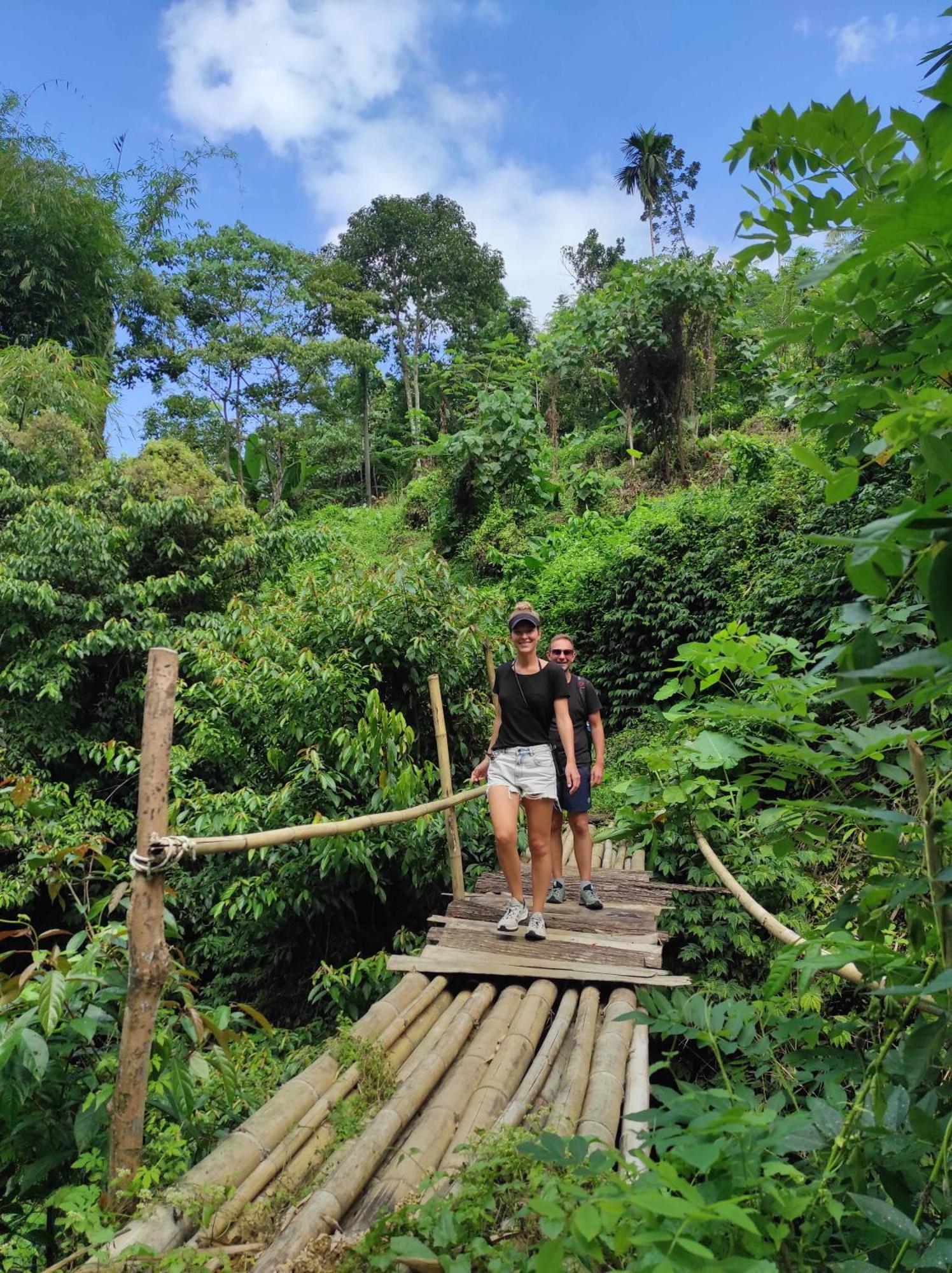 Tastura Homestay Praya Esterno foto